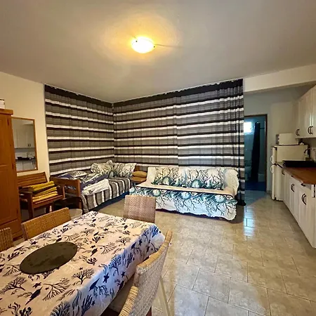 Apartament Island Apartments, Terrace Retreat Vir