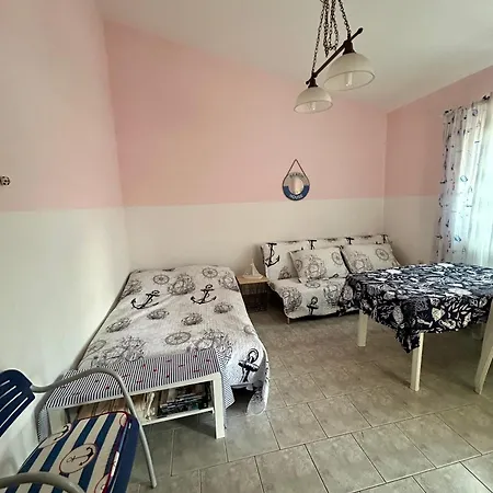 Island Apartments, Terrace Retreat * Vir