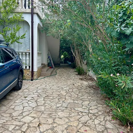 Island Apartments, Terrace Retreat * Vir
